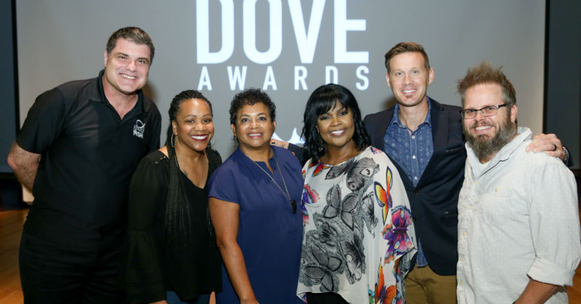 Premios GMA Dove - ZonaVertical