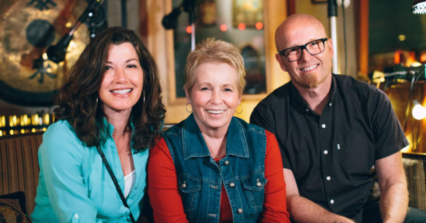 Amy Grant-Gail Owens-Stu G- Oh Blessed - ZonaVertical