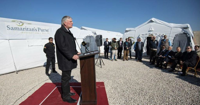 Franklin Graham - Hospital - ZonaVertical