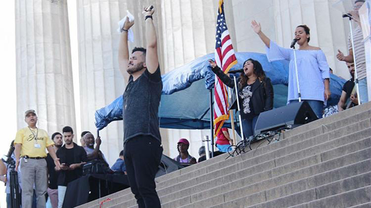 Arturo Alejandro en Washington - ZonaVertical